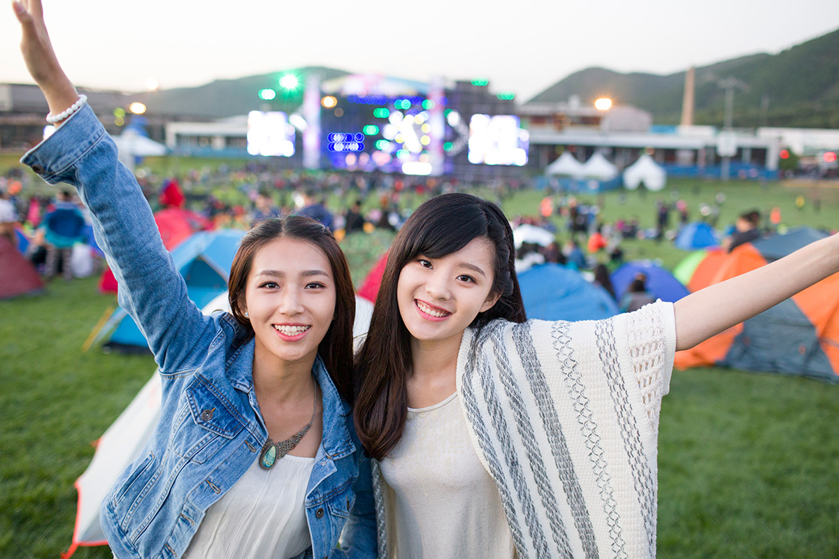 asian-couple